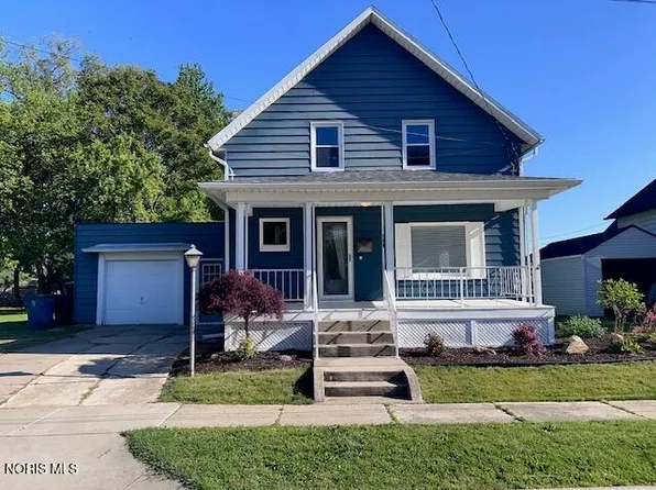 108 W Saint Clair St, Swanton, OH 43558