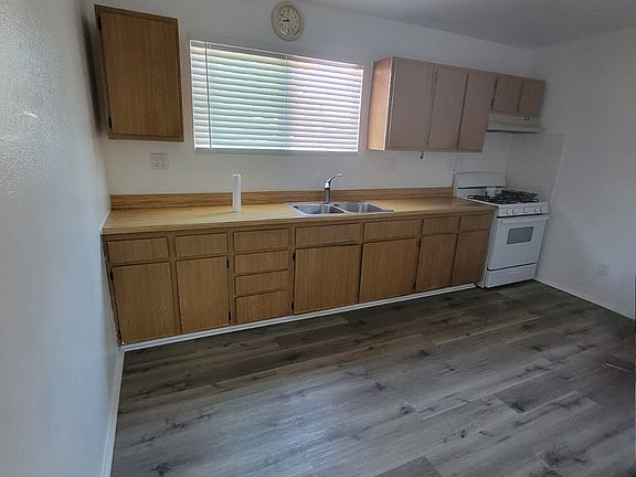 Kitchen Bright Window