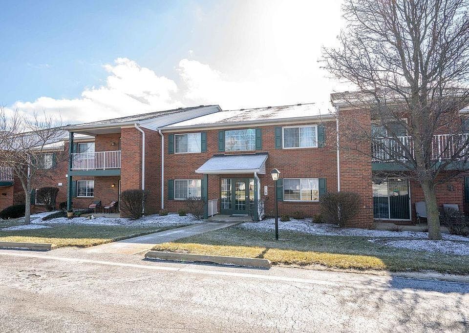 1st image of 9633 Crosley Farm Dr Unit 51