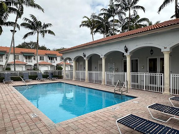 5th image of 11877 SW 81st St #11877