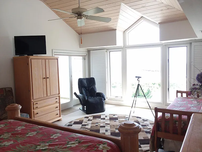 Direct Oceanfront Home on Croatan Beach