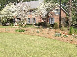 7708 N Ancon Dr, Fayetteville, NC 28304