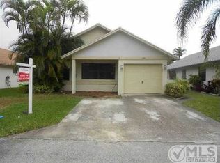 5241 Kim Ct, West Palm Beach, FL 33415
