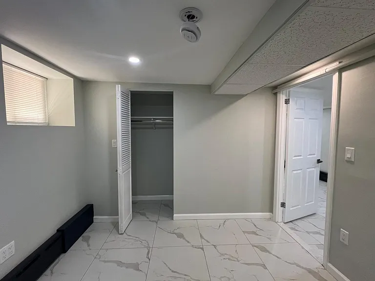 251 E 46th St #1 — Photo 7