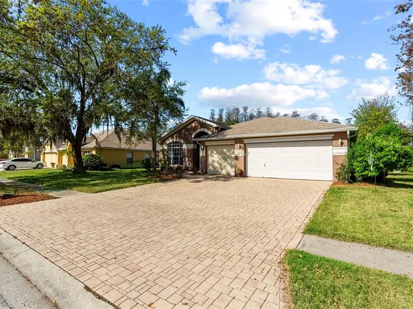 19826 Wyndham Lakes Dr, Odessa, FL 33556