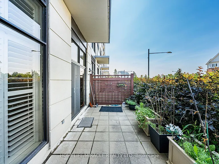 18 Harding Blvd #121 — Photo 34