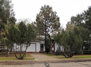 1812 9th Ave SE, Mandan, ND 58554
