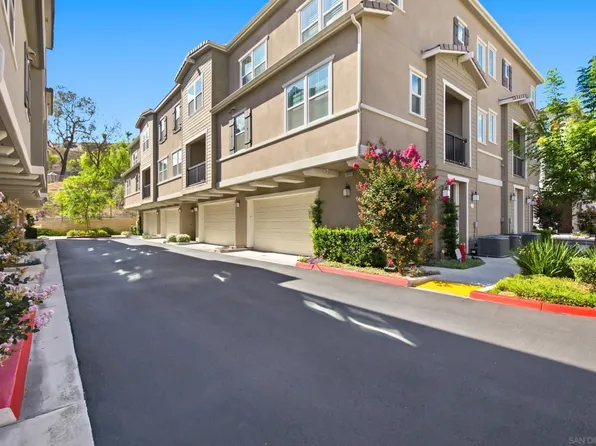 2815 Clary St, Spring Valley, CA 91977