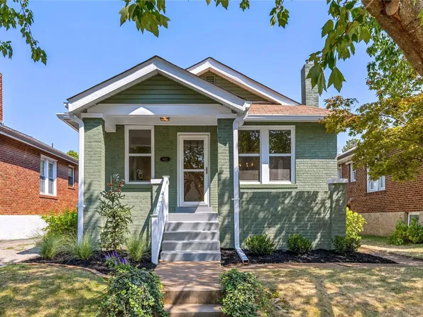 6411 Pernod Ave, Saint Louis, MO 63139