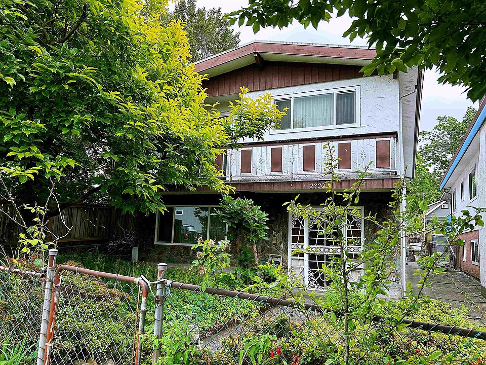 2nd image of 2320 E 1st Ave