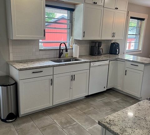 5th image of 5530 E Edgewood Ave