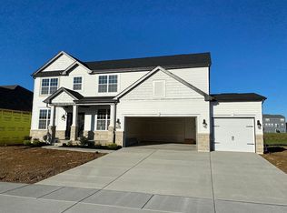 735 Bretton Trails Dr, Lake Saint Louis, MO 63367