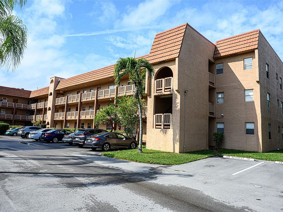 1st image of 9750 Sunrise Lakes Boulevard #211