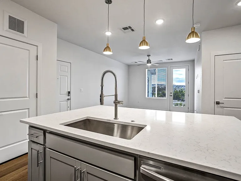 2232 Arikaree Hts #307 — Photo 12
