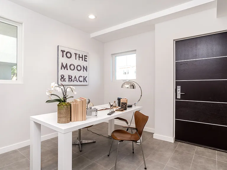 6072 Pickford St — Photo 16