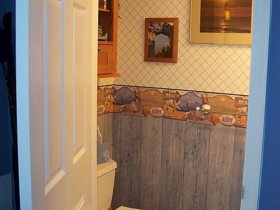 1/2 bath