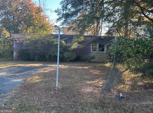 17 Sunset Cir, Fort Valley, GA 31030