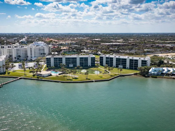 300 Intracoastal Pl, Tequesta, FL