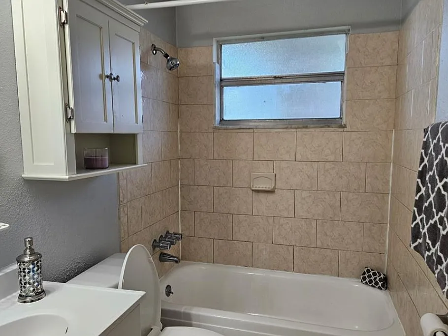 4 bed, 1109 sqft, $2,200 — Photo 4