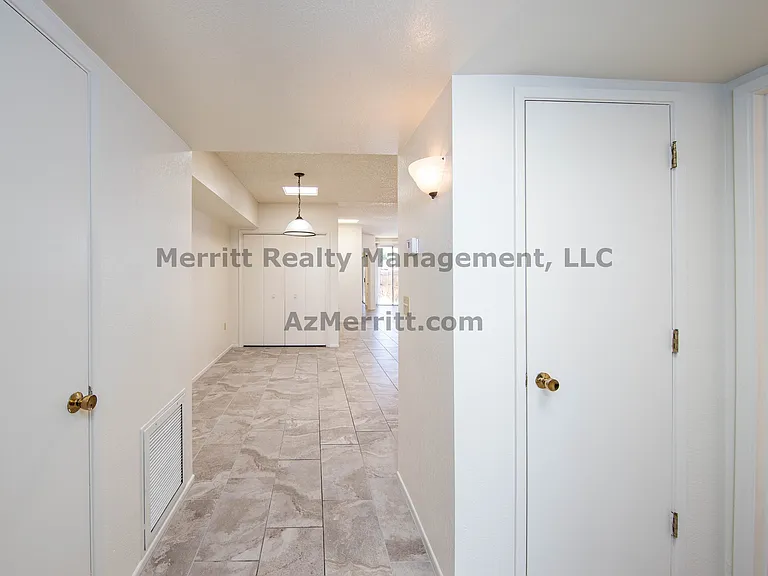 3832 E Pima St #9 — Photo 3