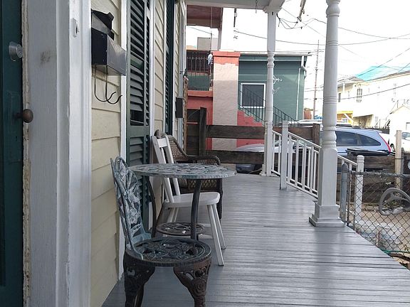 2nd image of 1020 Toledano St