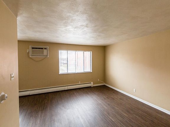 Francis 2 Bed 3_04242020