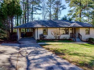 1915 Valencia Rd, Decatur, GA 30032