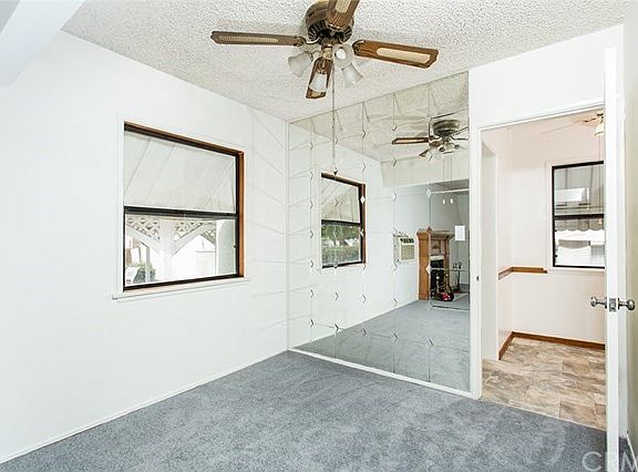 3rd image of 7105 Duchess Dr