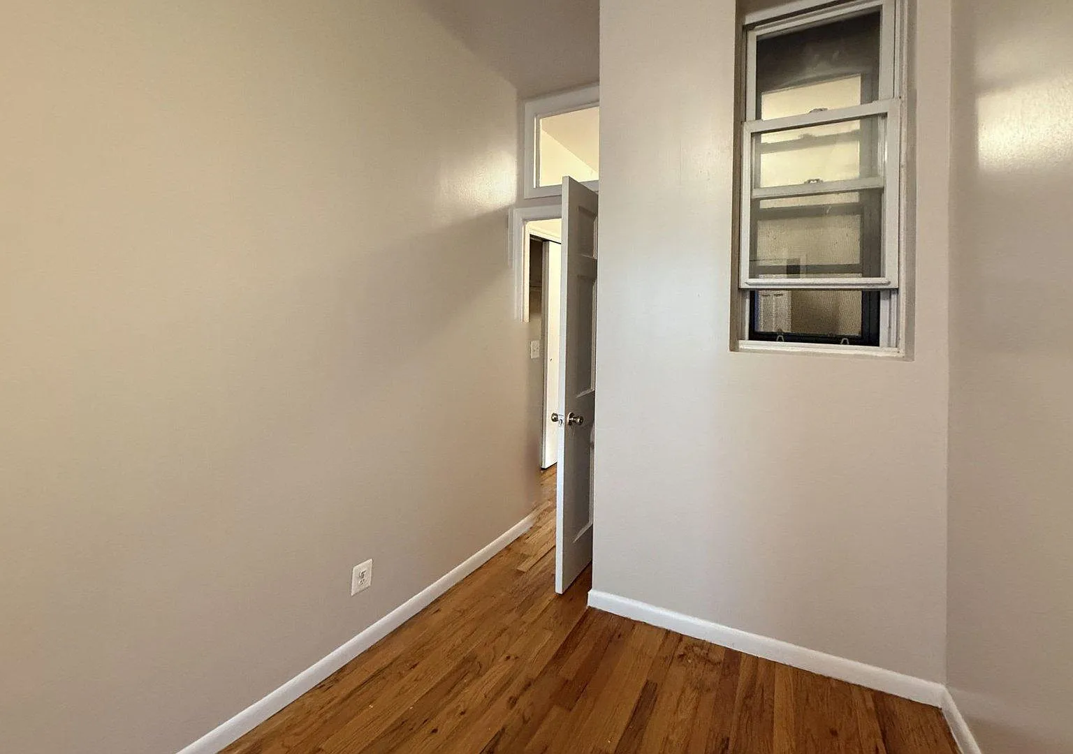 876 Greene Avenue — Photo 3