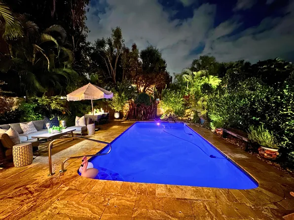 7386 Woodmont Court, Boca Raton, FL 33434