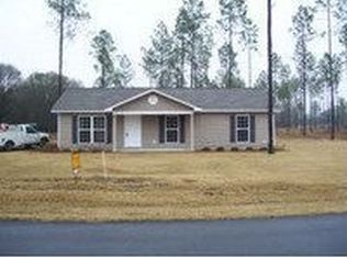 6210 Fox Run Cir, Blackshear, GA 31516