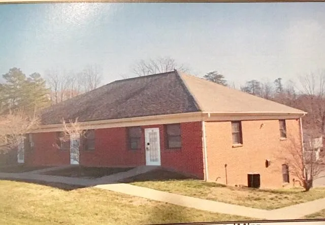 9241 Courthouse Rd — Photo 3