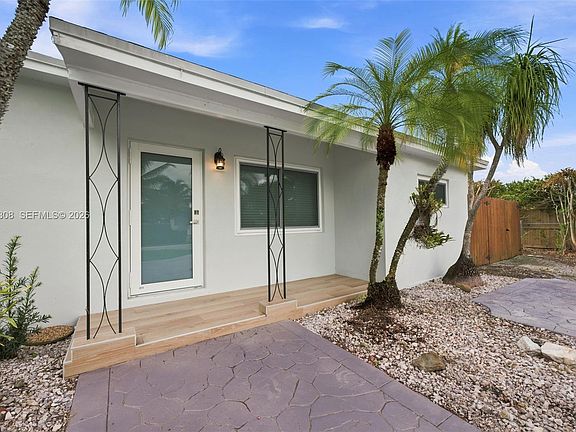 5th image of 7120 SW 58th St