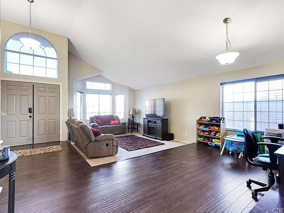 3rd image of 12895 Palo Alto Dr