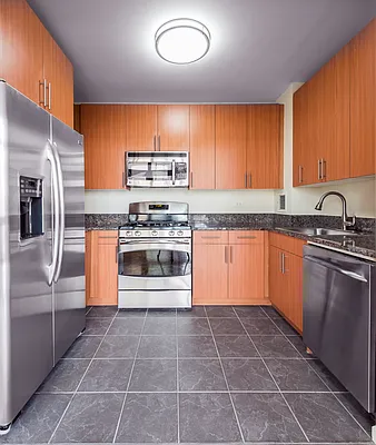 Rented by Chelsea Tower | media 10