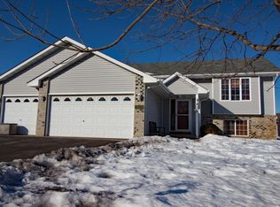 10954 Ridge Point Blvd, Chisago City, MN 55013