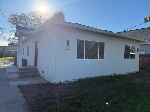 812 N Hobson Ave, West Sacramento, CA 95605
