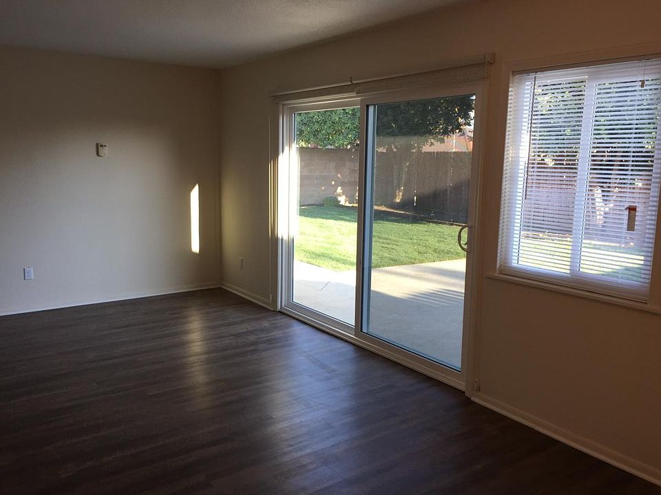 1st image of 3980 Georgia St