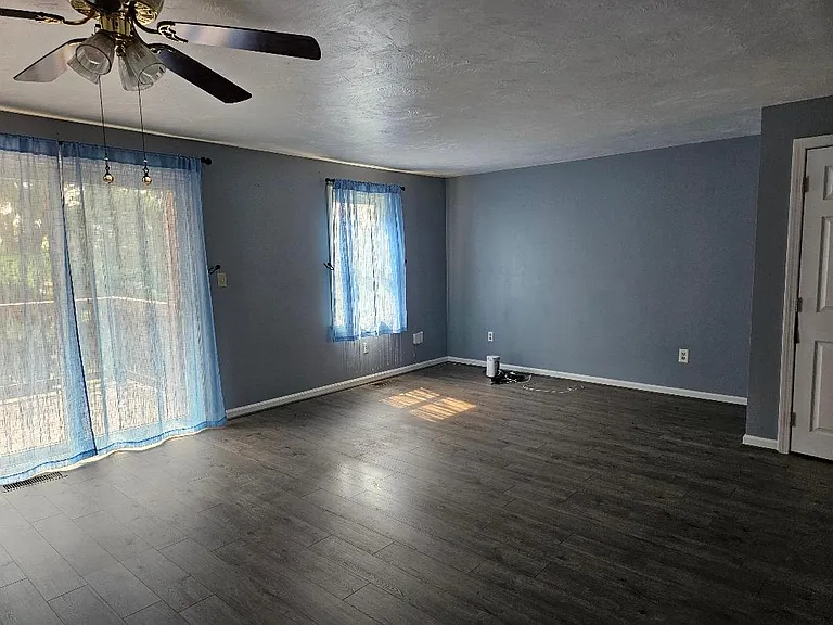 200 Heroux Blvd #1205 — Photo 6