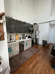 Rented by Loom Capital Group Inc.