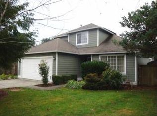 2140 Miss Ellip Loop NE, Poulsbo, WA 98370