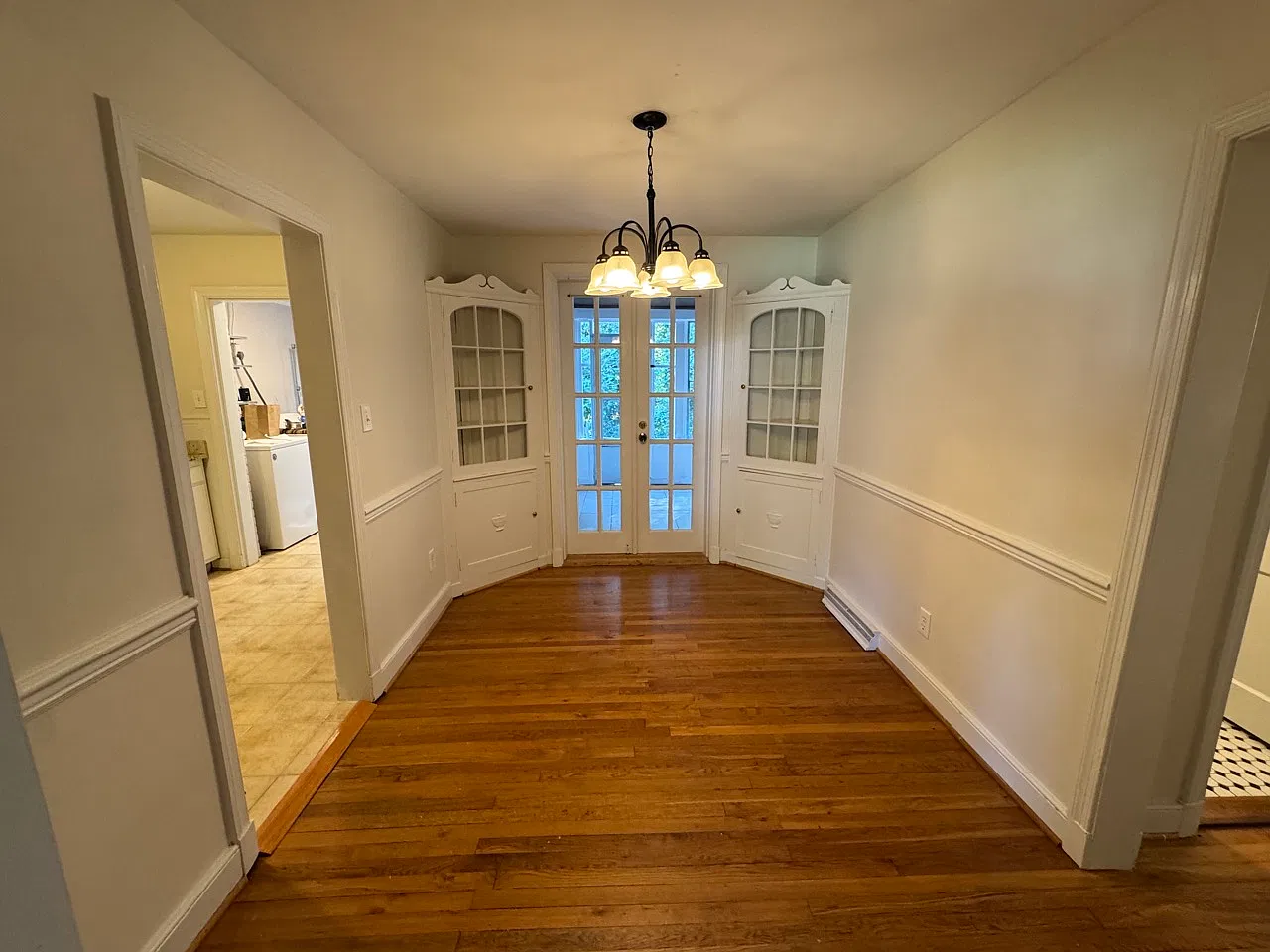2 bed, 1.5 bath, 1506 sqft, $2,450 — Photo 3