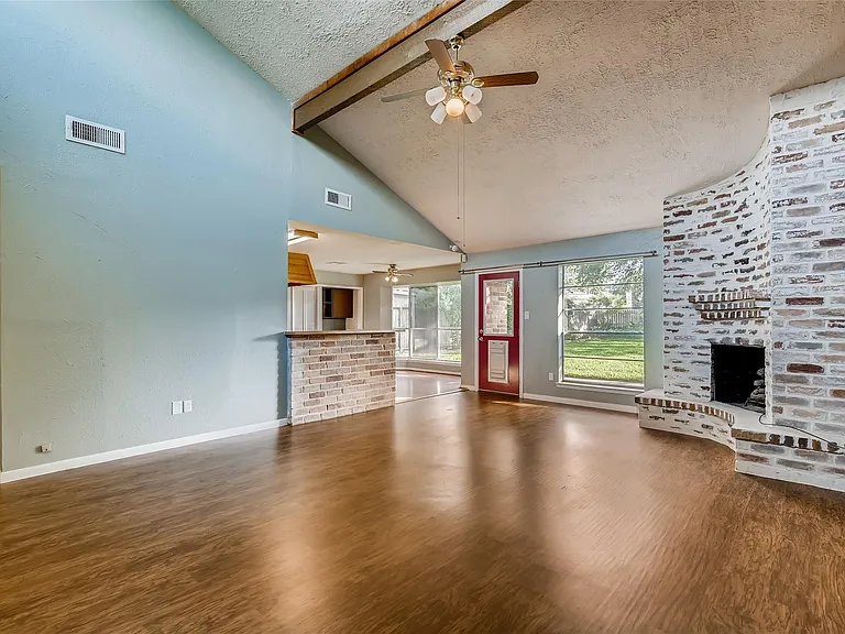 946 Mesa Terrace Dr — Photo 4