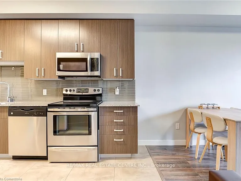 62 Balsam St #B506 — Photo 20