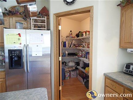 walk-in pantry