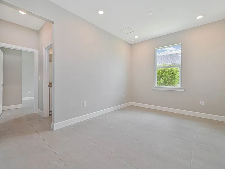 42218 Edgewater Dr — Photo 15