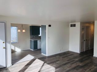 10740 35th Ave NE #10740, Seattle, WA 98125