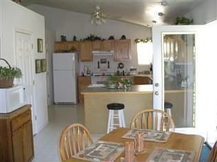 5th image of 203 Garnet Dr