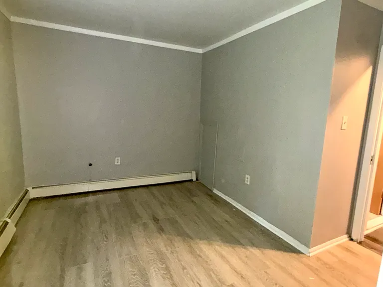 6014 Springfield Ave #1 — Photo 4