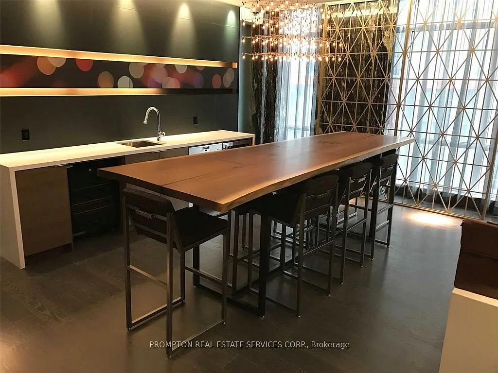 2 bed, $2,750 — Photo 2